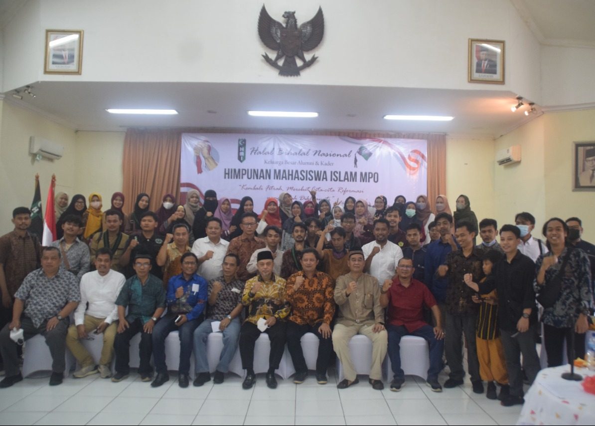 Keluarga besar alumni dan kader Himpunan Mahasiswa Islam Majelis Penyelamat Organisasi (HMI MPO) Jawa Bagian Barat (Jabagbar) membuat pernyataan sikap terhadap rezim Jokowi.